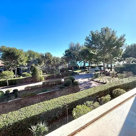 Athena Apartment